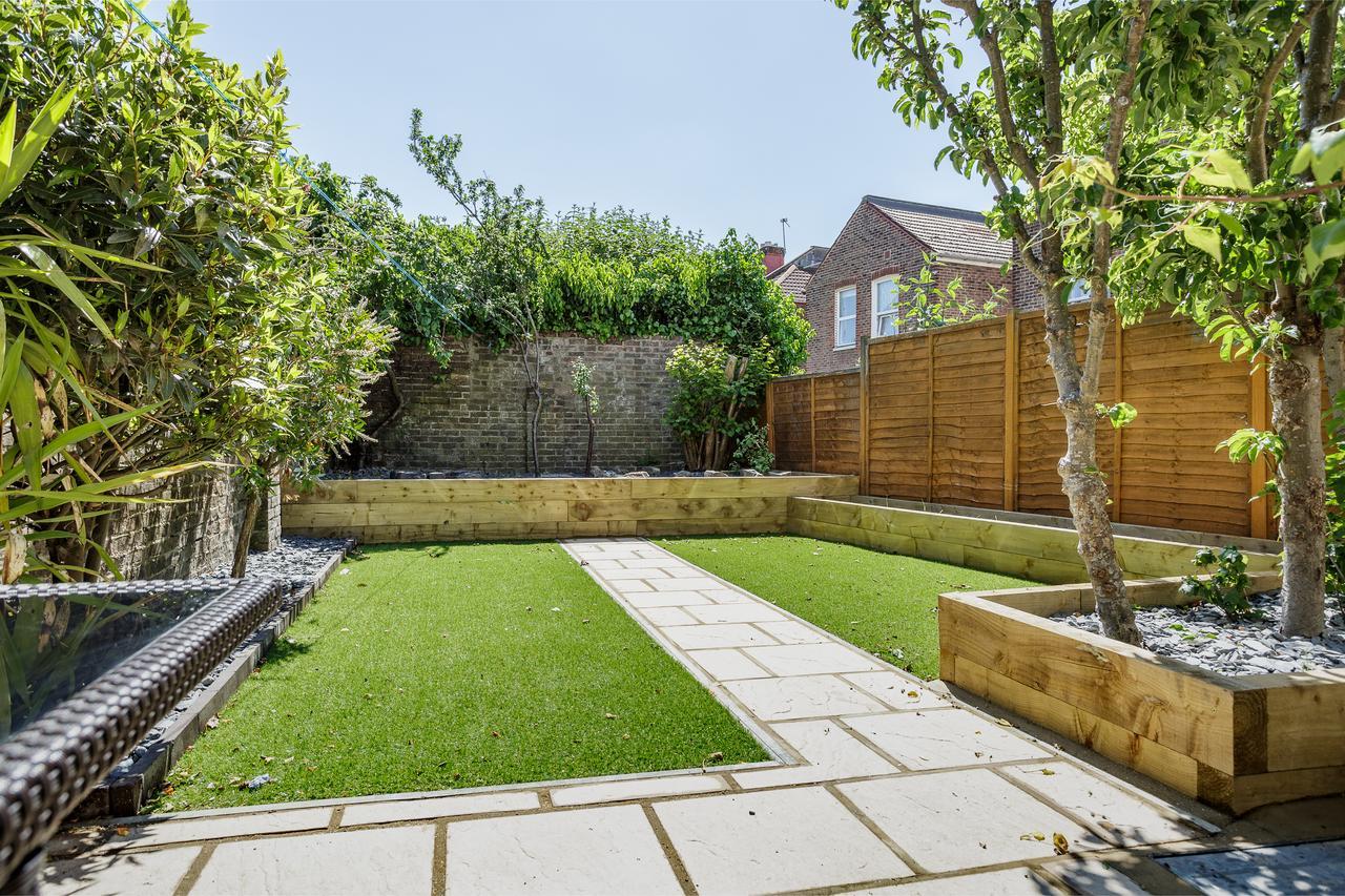 Stopover At Orchard Garden Apartment With Great Outdoor Space بورتسماوث المظهر الخارجي الصورة